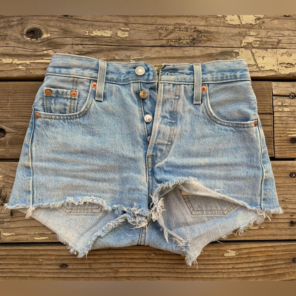 Levi’s 501 Original Fit High Rise Women’s Shorts